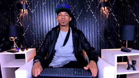 Snapshot of gregory_sforza chatting on October 2025 12:15:01 PM GregorySforza online show from October 2025 12:15:01 PM