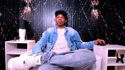 Snapshot of gregory_sforza chatting on October 2025 12:19:02 PM GregorySforza online show from October 2025 12:19:02 PM