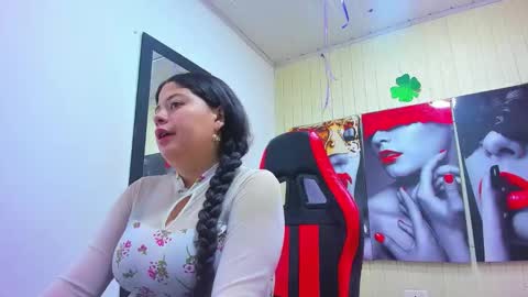 Snapshot of greiccy_20 chatting on September 2025 08:43:01 PM GREICCY online show from September 2025 08:43:01 PM