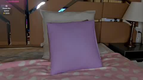 Snapshot of greidy_baker chatting on November 2025 02:36:02 AM greidy_baker online show from November 2025 02:36:02 AM