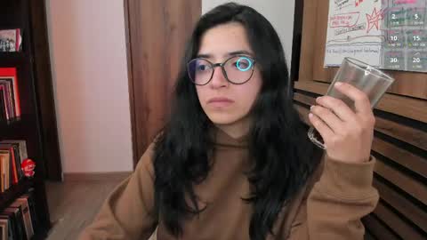 Greta online show from April 2026 02:51:02 AM