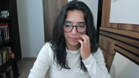 Greta online show from May 2026 02:30:01 AM