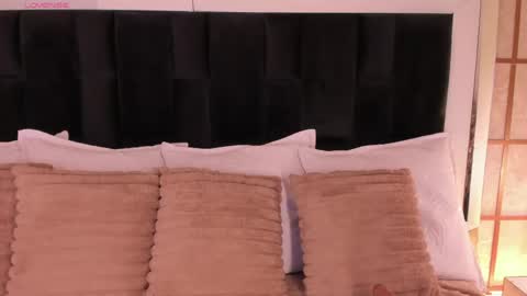 Greta Velvet  online show from April 2026 02:27:02 AM