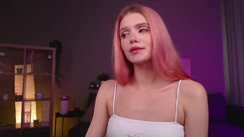 gretchen_mol online show from October 2025 07:38:01 AM