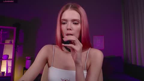 gretchen_mol online show from October 2025 07:39:01 AM