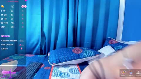 Snapshot of grettel__ chatting on October 2025 08:00:02 PM Gretel online show from October 2025 08:00:02 PM