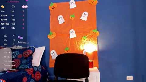 Snapshot of grettel__ chatting on October 2025 07:47:02 PM Gretel online show from October 2025 07:47:02 PM