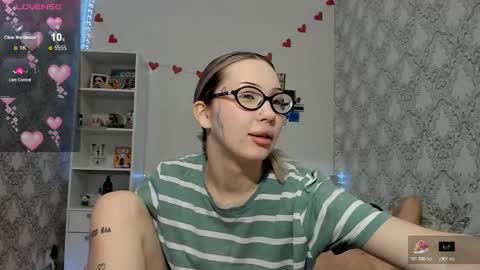 Snapshot of gretty_love chatting on October 2025 09:46:02 AM gretty love online show from October 2025 09:46:02 AM