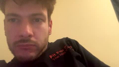 Snapshot of greyvan96 chatting on November 2025 10:25:02 AM Perfectlyaveragesavage online show from November 2025 10:25:02 AM