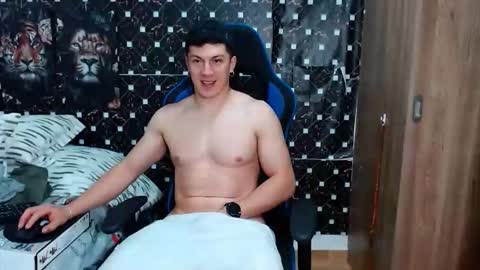 griego01 online show from February 2026 06:48:02 AM