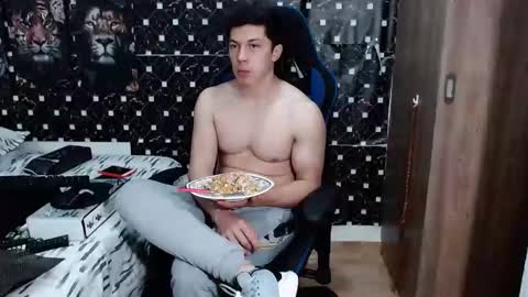 griego01 online show from March 2026 12:37:01 AM