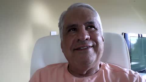 grisa01 online show from April 2026 06:25:01 PM