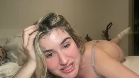 Snapshot of grrlgod chatting on March 2025 01:25:02 AM grrlgod online show from March 2025 01:25:02 AM