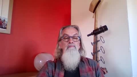 Grybear online show from October 2025 08:27:05 AM