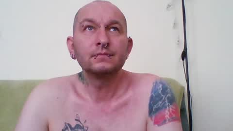 Snapshot of grzegorz40 chatting on July 2026 08:29:01 AM grzegorz40 online show from July 2026 08:29:01 AM
