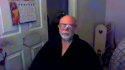 Snapshot of gtnolder60 chatting on January 2025 12:31:02 PM Gary online show from January 2025 12:31:02 PM
