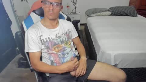 Snapshot of guachin_new chatting on December 2024 10:43:01 PM guachin_new online show from December 2024 10:43:01 PM