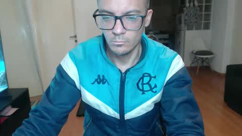 Snapshot of guachin_new chatting on May 2026 11:28:02 PM guachin_new online show from May 2026 11:28:02 PM