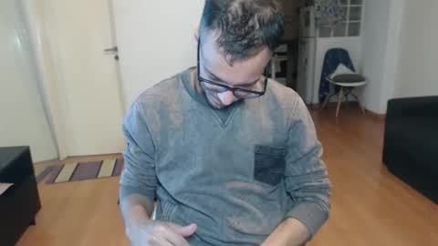 Snapshot of guachin_new chatting on June 2026 02:03:01 AM guachin_new online show from June 2026 02:03:01 AM