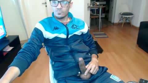 Snapshot of guachin_new chatting on June 2026 11:40:02 PM guachin_new online show from June 2026 11:40:02 PM