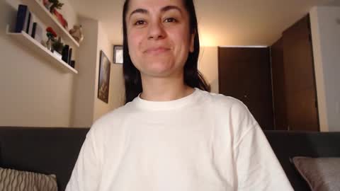 Snapshot of guccipussy1 chatting on September 2025 04:56:02 PM Elena online show from September 2025 04:56:02 PM