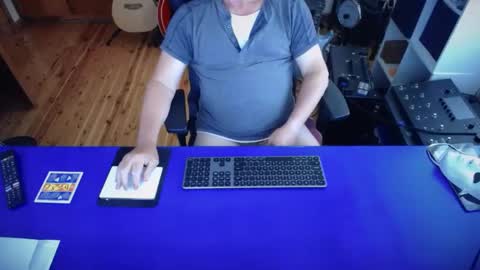 Snapshot of guesswhatigot2 chatting on March 2025 07:21:02 AM guesswhatigot2 online show from March 2025 07:21:02 AM