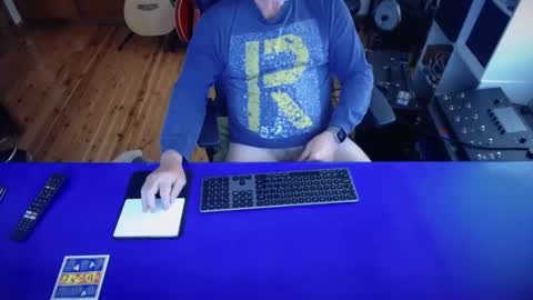 Snapshot of guesswhatigot2 chatting on March 2025 03:11:02 AM guesswhatigot2 online show from March 2025 03:11:02 AM