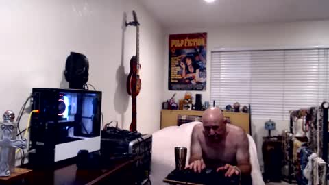 Mario online show from September 2025 09:00:02 AM