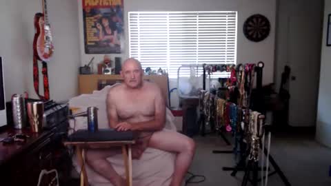 Mario online show from October 2025 06:42:02 PM