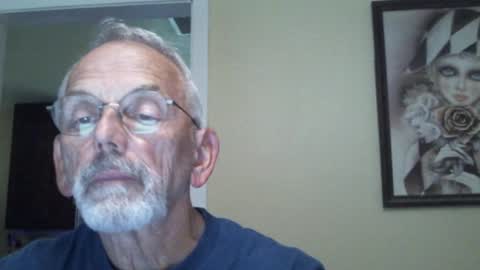 Snapshot of gulfcoast1952 chatting on January 2025 04:08:01 PM Roy online show from January 2025 04:08:01 PM