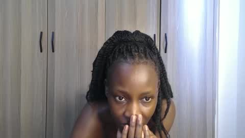 Miss Incredible online show from October 2025 11:02:01 AM