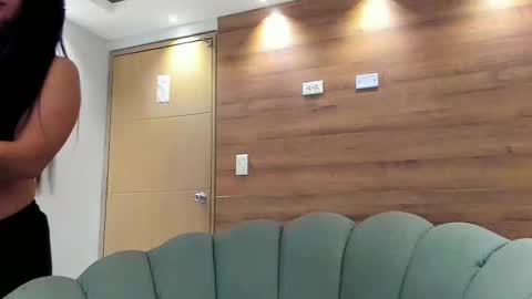 Snapshot of gummyluv chatting on October 2025 10:57:02 AM gummyluv online show from October 2025 10:57:02 AM