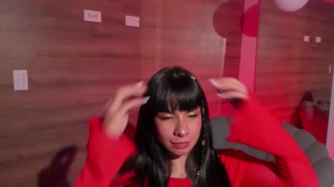 Snapshot of gummyluv chatting on November 2025 03:28:02 AM gummyluv online show from November 2025 03:28:02 AM