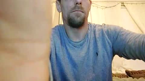 Snapshot of gunnarssonbenni33 chatting on March 2026 08:17:01 PM gunnarssonbenni33 online show from March 2026 08:17:01 PM