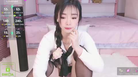 Snapshot of guoguomi chatting on March 2025 10:59:02 AM Hello my name is Guoguo online show from March 2025 10:59:02 AM