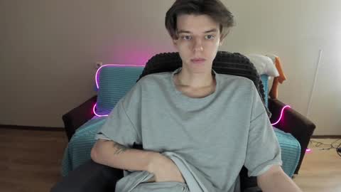 Snapshot of guy_liam1 chatting on December 2024 08:23:02 AM guy_liam1 online show from December 2024 08:23:02 AM