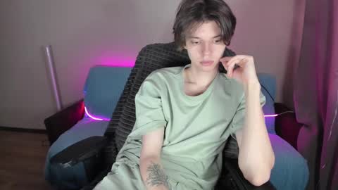 Snapshot of guy_liam1 chatting on February 2025 03:16:01 PM guy_liam1 online show from February 2025 03:16:01 PM