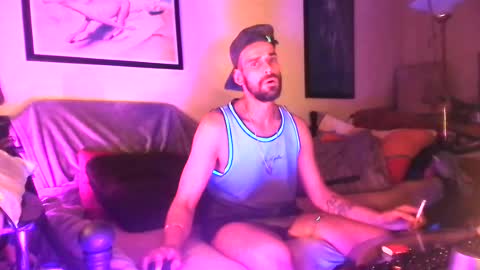 guyst049 online show from July 2026 11:12:01 PM