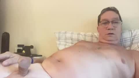 Snapshot of gwashere4u chatting on October 2025 01:43:02 PM gwashere4u online show from October 2025 01:43:02 PM