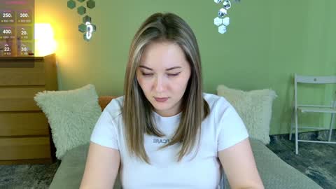 Sweety Kitty online show from January 2025 04:06:02 PM