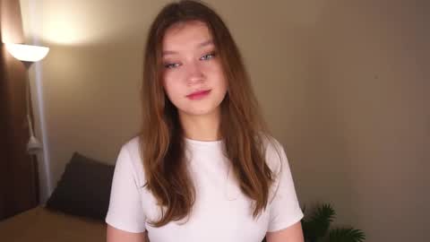 Molly online show from June 2026 05:33:02 AM