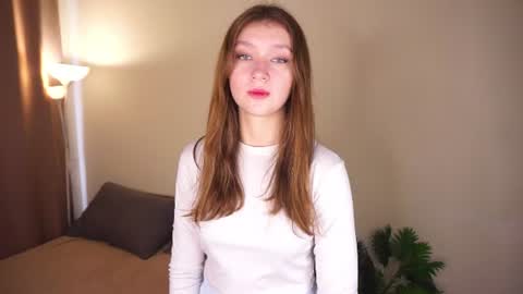 Molly online show from June 2026 06:05:02 AM