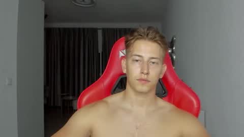 Snapshot of gym_alpha chatting on October 2025 11:38:01 PM Oliver online show from October 2025 11:38:01 PM