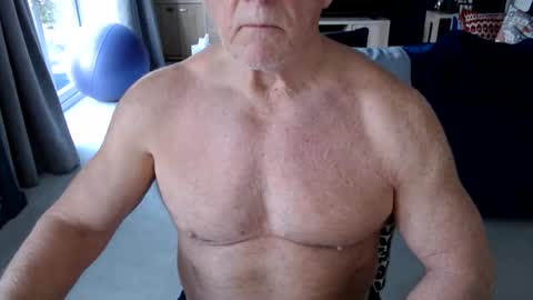 Snapshot of gymguyuk28 chatting on March 2026 03:45:01 PM Gymguy online show from March 2026 03:45:01 PM