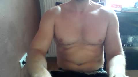 Snapshot of gymxxx_ chatting on October 2025 10:56:02 AM gymxxx_ online show from October 2025 10:56:02 AM