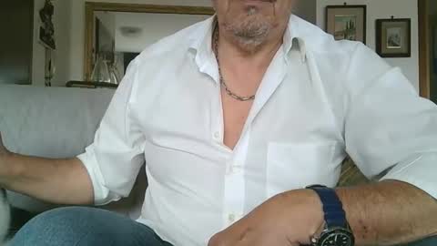 Snapshot of gyrdy chatting on March 2025 02:26:02 PM gyrdy online show from March 2025 02:26:02 PM