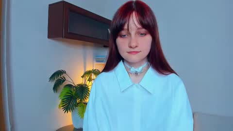 Snapshot of h0lyangel chatting on September 2025 06:51:01 PM Kelly Lilly online show from September 2025 06:51:01 PM