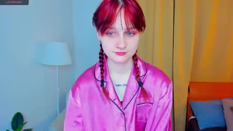 Snapshot of h0lyangel chatting on November 2025 06:54:02 PM Kelly Lilly online show from November 2025 06:54:02 PM