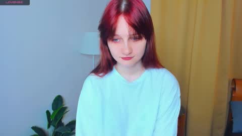 Snapshot of h0lyangel chatting on November 2025 06:43:01 PM Kelly Lilly online show from November 2025 06:43:01 PM