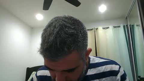 h0nest84 online show from February 2025 07:26:01 AM